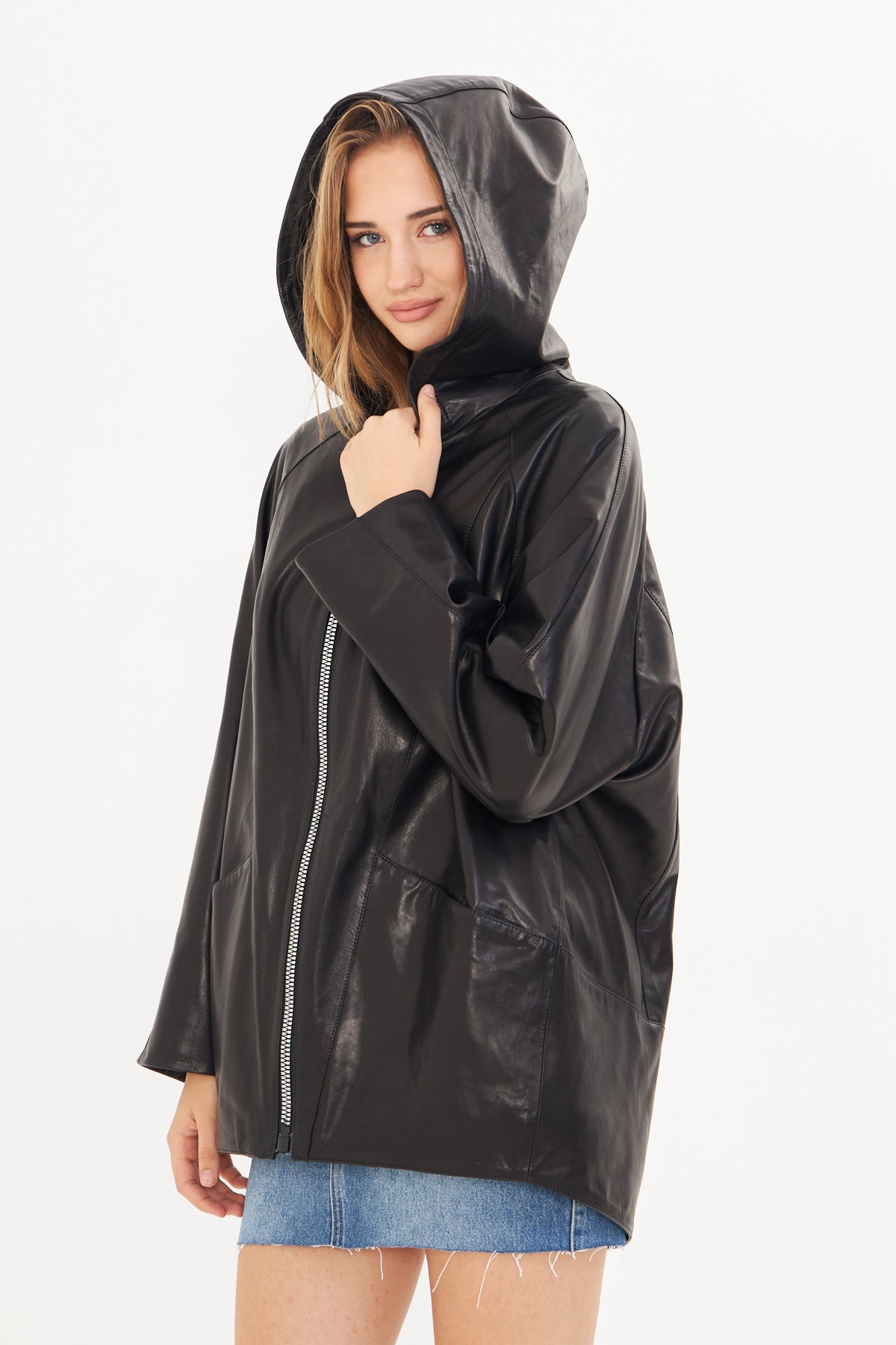 Kadın Kapüşonlu Deri Ceket