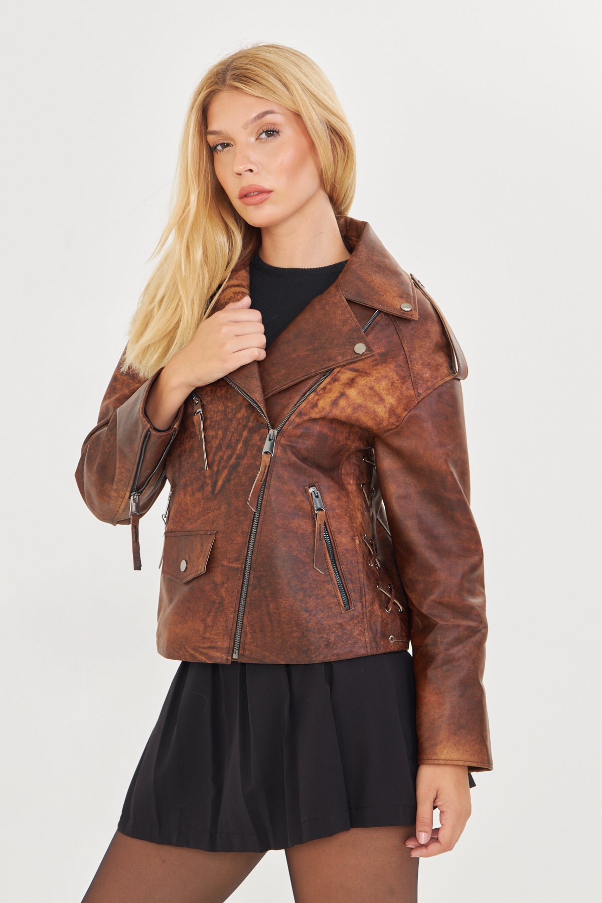 Kadın Eskitme Deri Ceket