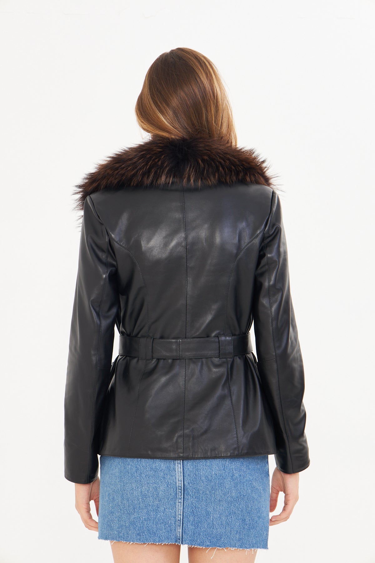 Kadın Tilki Yakalı Deri Ceket