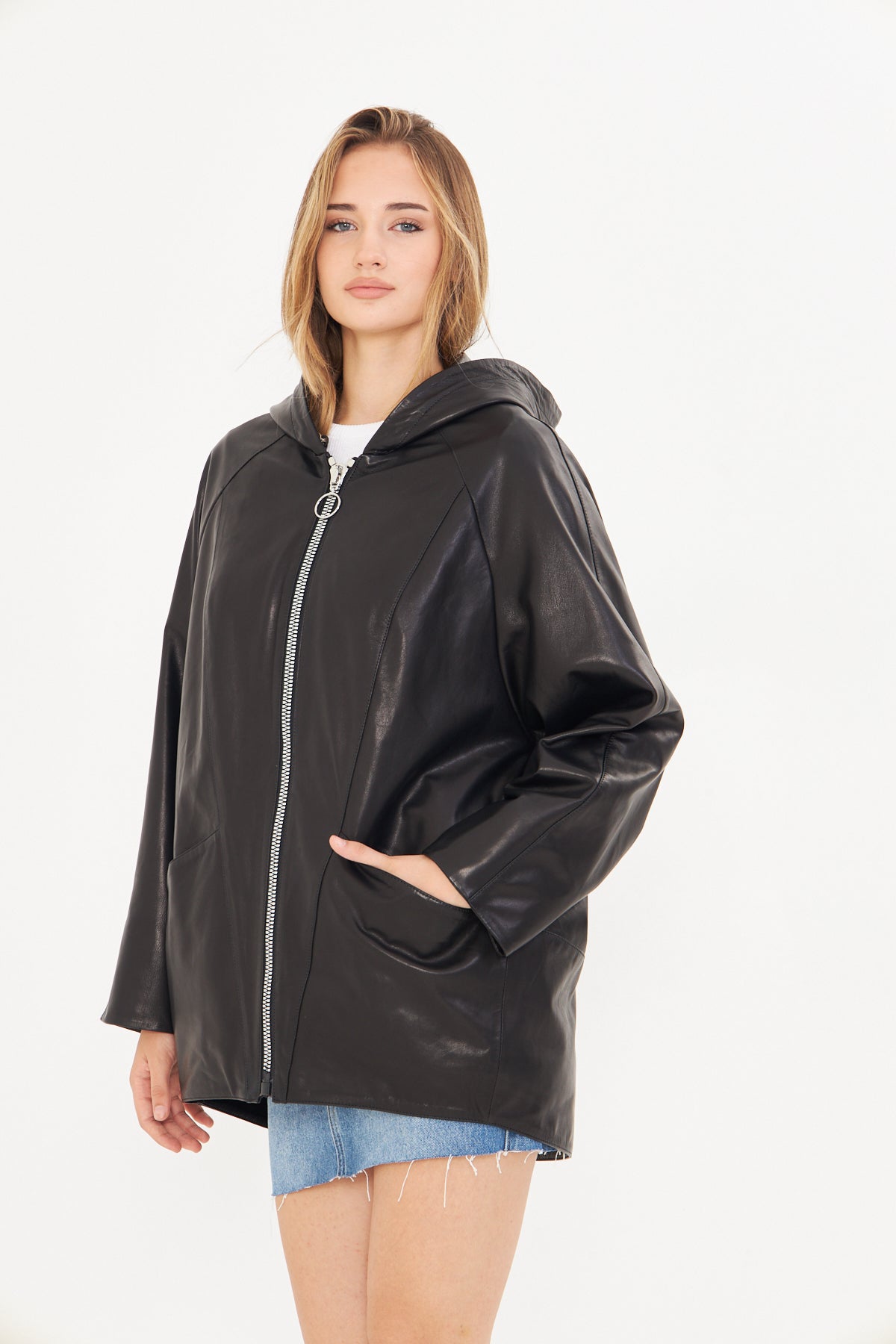 Kadın Kapüşonlu Deri Ceket