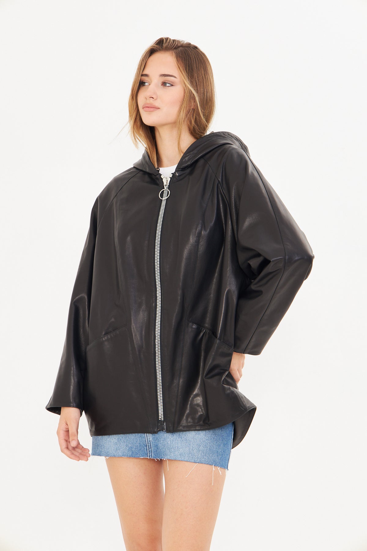 Kadın Kapüşonlu Deri Ceket
